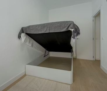 Paseo de la Castellana, Madrid, Community of Madrid 28046 - Photo 4