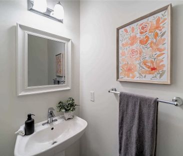 For Lease - 80 Nearco Crescent, Oshawa, Ontario - Photo 3