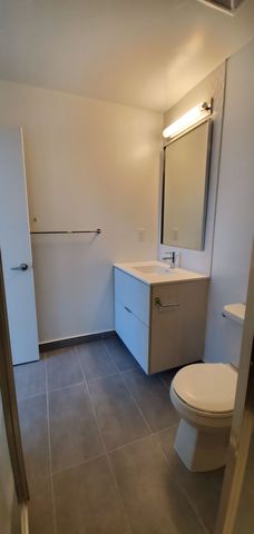 For Lease - 2520 Eglinton Avenue Unit# 1901, Mississauga, Ontario - Photo 5