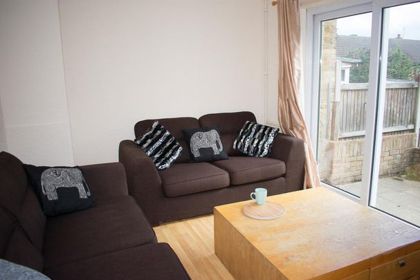 4 bedroom house to rent - Photo 1