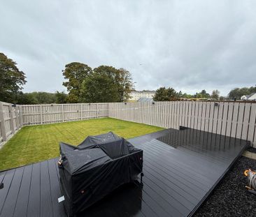 3 bedroom semi-detached house to rent - Photo 6