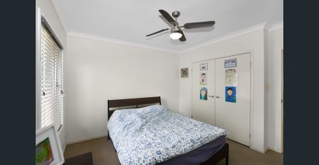 Modern Terrace Living in the Heart of Springfield Lakes - Photo 2