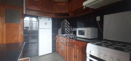 Apartament 2 camere in apropierea garii Arad - Fotografie 4
