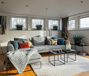 Krefeld-Verberg: Lichtdurchflutete Penthouse-Wohnung mit 2 Terrasse... - Foto 1