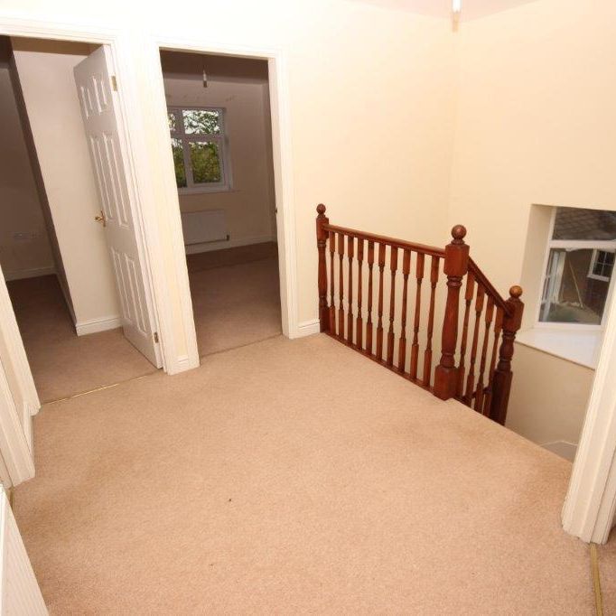 4 bedroom detached house to rent - Photo 1
