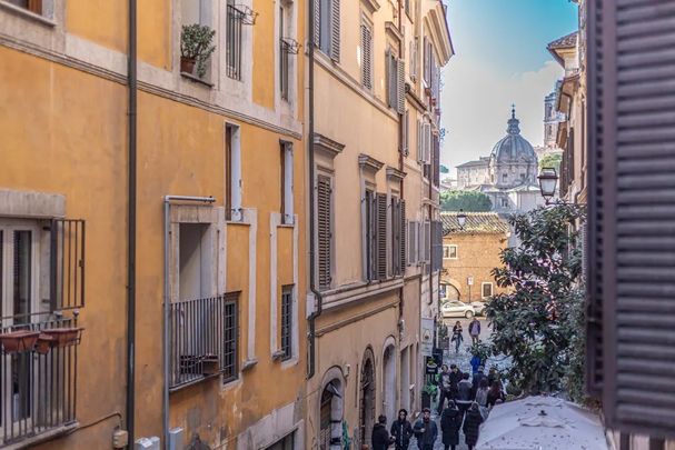 Via della Madonna dei Monti, Rome, Lazio 00184 - Photo 1