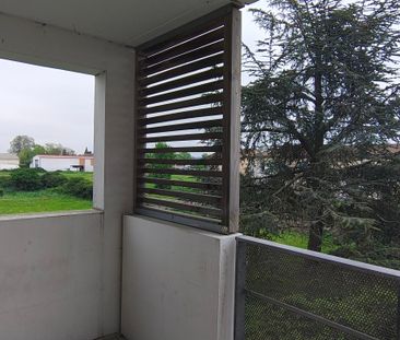 Location Appartement 2 pièces 39m² LAUNAGUET 31140 - Photo 3