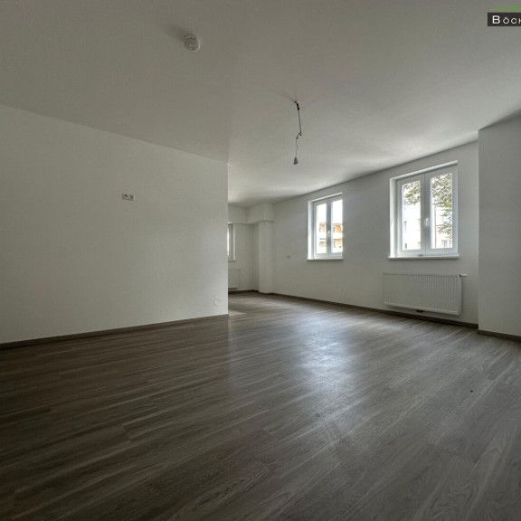 Mietwohnung ++ NEU SANIERT ++ ca. 89,46 m² - Photo 1