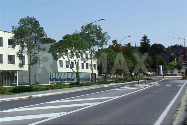 Appartement haut de gamme 2.5 pièces flambant neuf à Avenches-Milavy - Foto 1