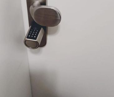 2-Zimmer-Wohnung mit 63 m² in zentraler Lage – teilmöbliert - Foto 1