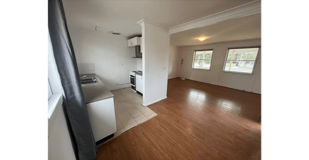 3 Bedroom Family Home ! - Photo 4