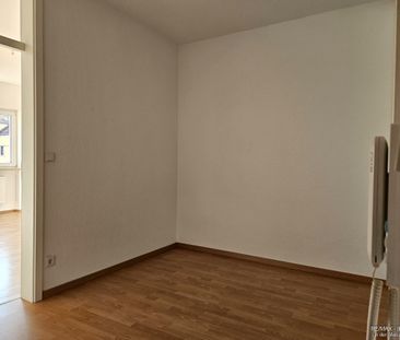 Helle 2 Zimmer Wohnung mit Balkon in zentraler Lage! - Photo 4