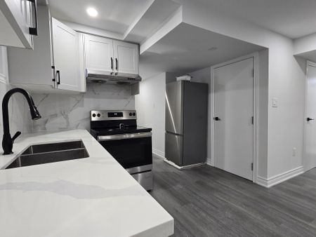 For Lease - 3265 Turnstone Boulevard Unit# Lower/Bsmt, Pickering, Ontario - Photo 5