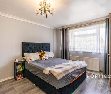 3 bedroom townhouse to rent - Photo 2