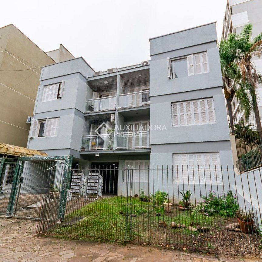 Apartamento com 2 quartos e 75m² para alugar em Petrópolis, Porto Alegre. - Photo 1