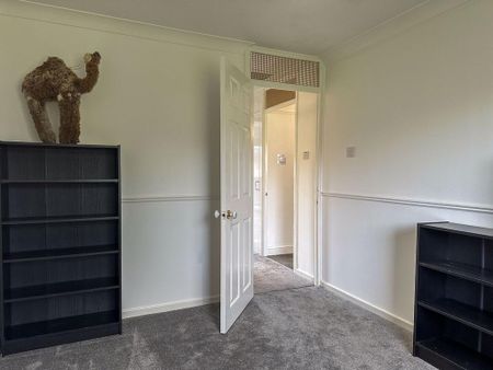 2 bedroom detached bungalow to rent - Photo 5