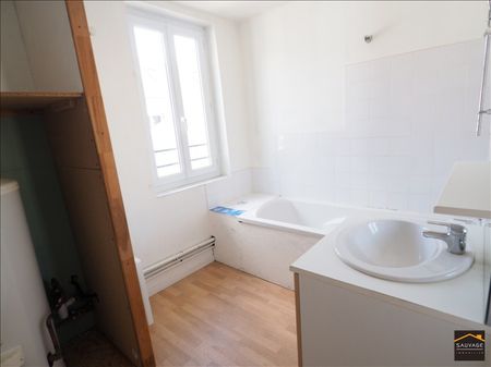 Location Maison 3 pièces 83m² DUCLAIR 76480 - Photo 2