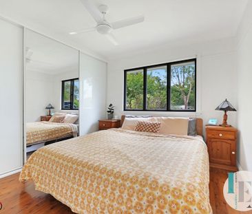 Beautifully Renovated and Full of Charm; Your New Home Awaits! - Photo 2