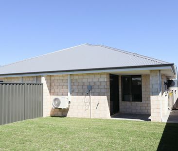 Brand new Dual Living Two Bedroom Home! - Photo 5
