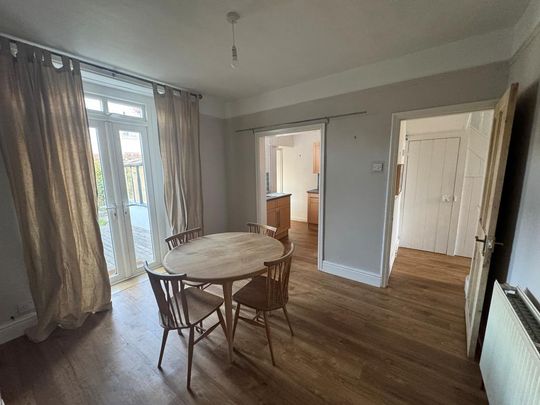 3 bedroom terraced house to rent - Photo 1