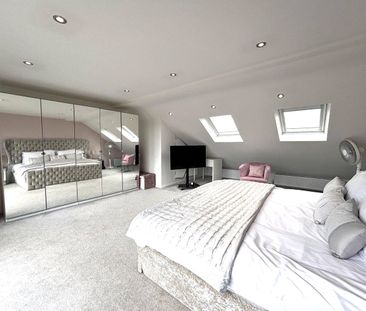 Queens Drive, Heaton Moor, Stockport, SK4 3JW - Photo 3