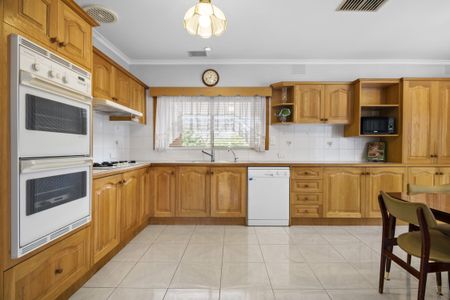 3 Bedroom Spacious Home! - Photo 5