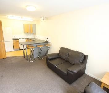 Crown Station Place, Edge Hill, Liverpool, L7 - Photo 1