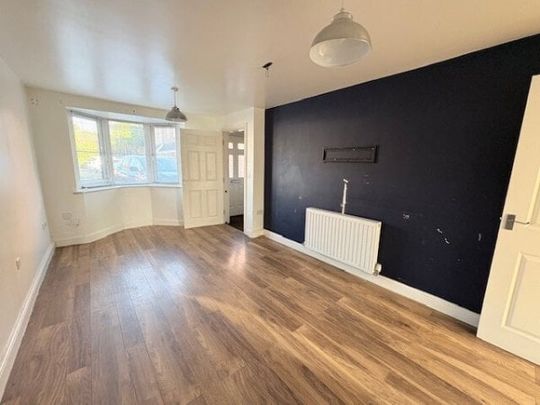 York Court, Hednesford, WS12, Property for rent - Photo 1