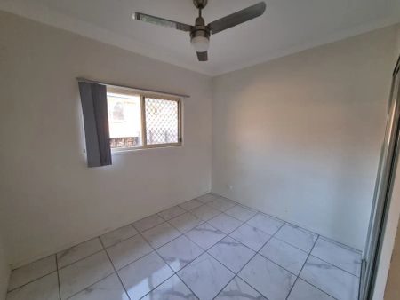 “Tidy Granny Flat In Great Location” - Photo 2