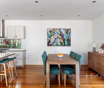 Spacious Three-Level Family Home with Multiple Living Areas and Dou... - Photo 5