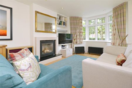 4 bedroom terraced house to rent - Photo 2
