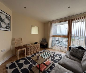 1 Bed Flat, The Boulevard, LS10 - Photo 4