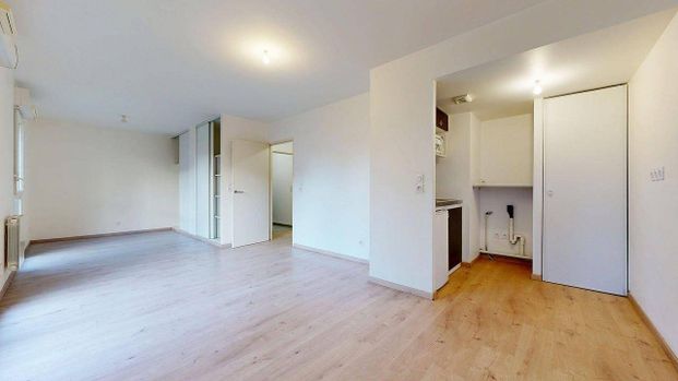 Location - Studio Non meublé Nantes, 38.51m2, 0 chambres - Photo 1