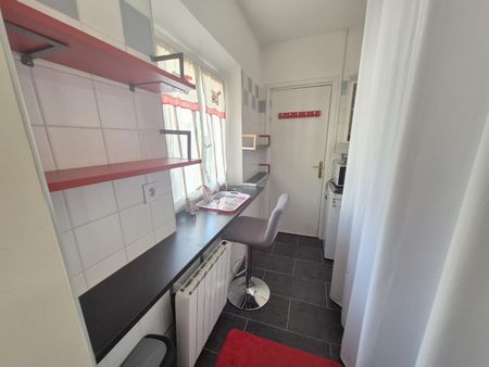 Location Appartement 1 pièce 10m² ARRAS 62000 - Photo 3