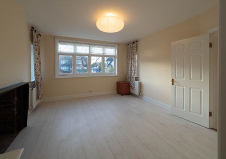 4 Bed Semi-Detached House, East Lane, HA0 - Photo 3