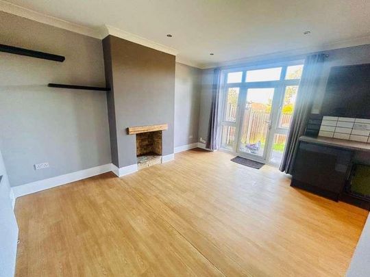 Chatham Road, Maidstone, ME14 - Photo 1