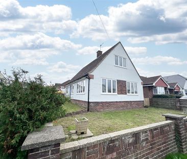 Bay Avenue, Pevensey Bay, Pevensey - Photo 1