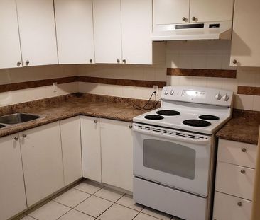 For Lease - 29 ravenview Drive, Toronto, Ontario - Photo 3