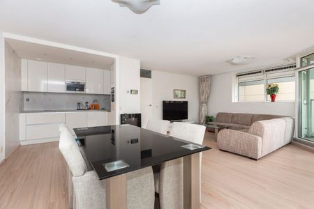 Appartement te huur: Palaceplein 215 2587 WL Den Haag - Foto 3