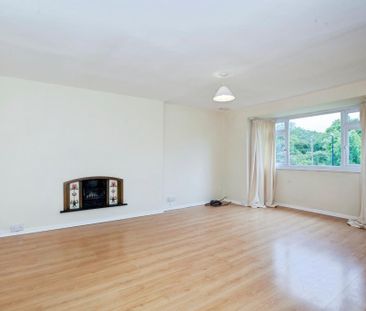 2 bedroom maisonette to rent - Photo 5