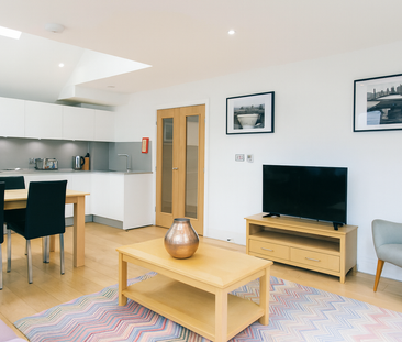 2 bedroom flat to rent - Photo 3