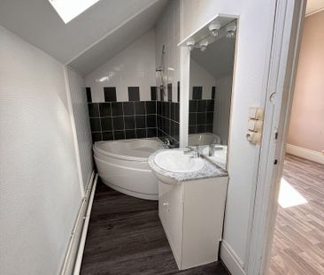 Location Appartement 4 pièces 95m² - Photo 5