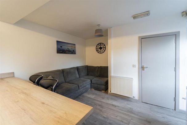 5 bedroom house to rent - Photo 1