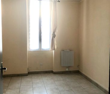 Location Appartement 2 pièces 30m² MARSEILLE 15ème - Photo 1