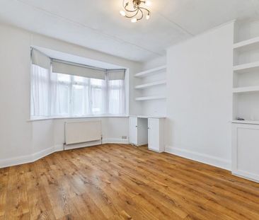 2 bedroom apartment to rent Benhill Wood Road, Sutton, SM1 - Photo 1