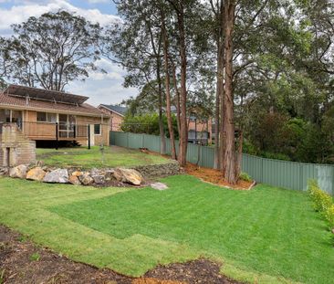 3 BED | 1 BATH | 1 CAR - Photo 2