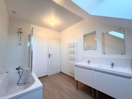 À louer ? Magnifique appartement T2 bis secteur St Pierre (1 chambre + 1 bureau), logement neuf) - Photo 4