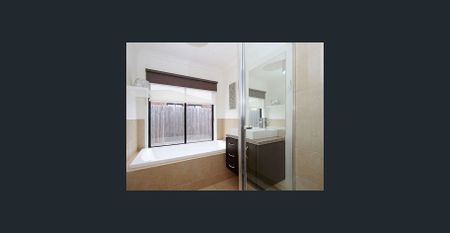 Move In Before the Holidays - Spacious Home in the Heart of Epping! - Photo 3