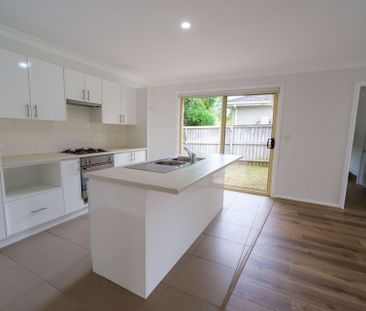 Private 3 bedroom home - Photo 6