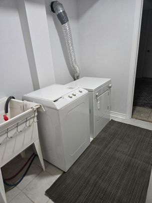 For Lease - 2 Lady Loretta Lane, Vaughan, Ontario - Photo 1